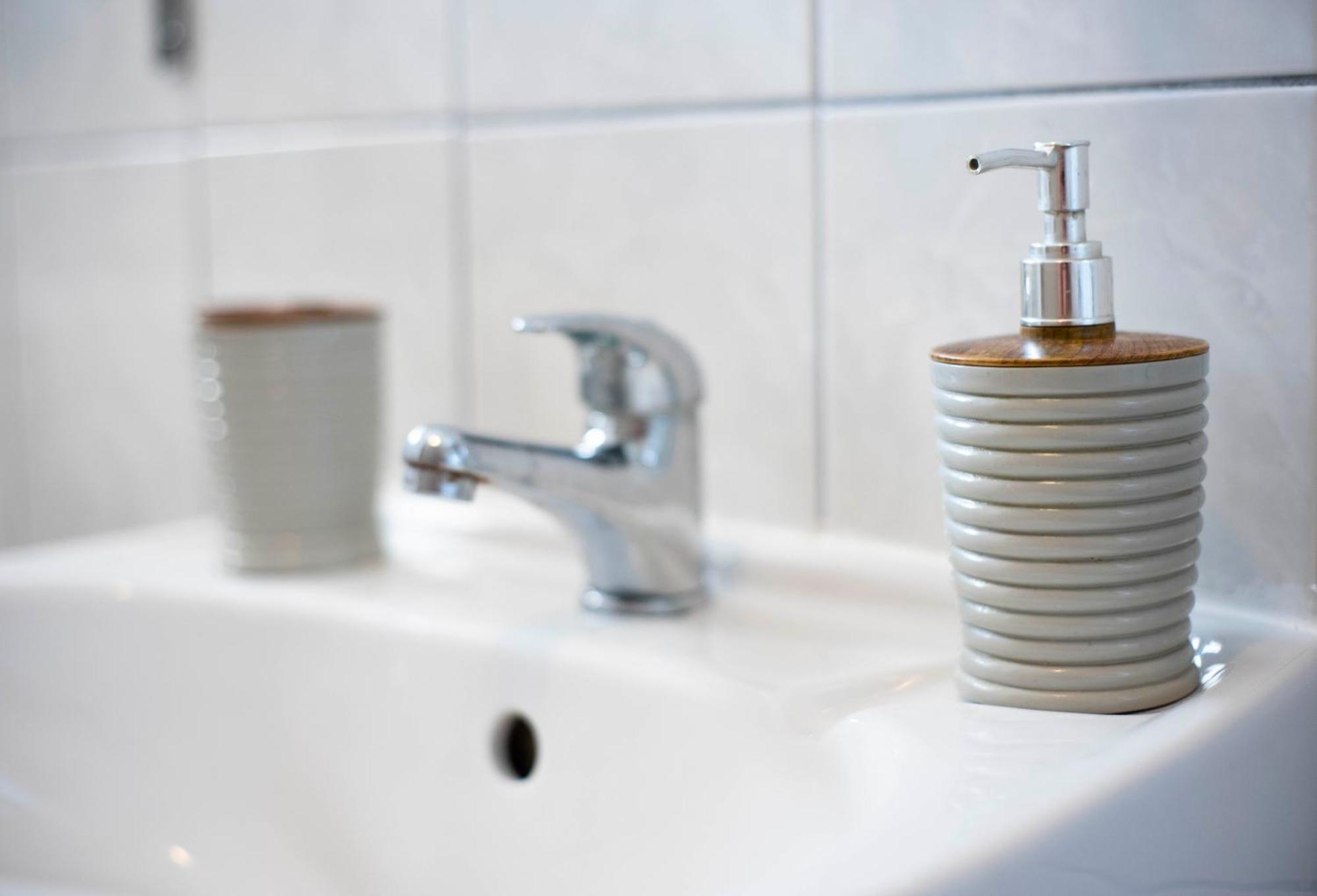 Apartman Karla Sinj Esterno foto